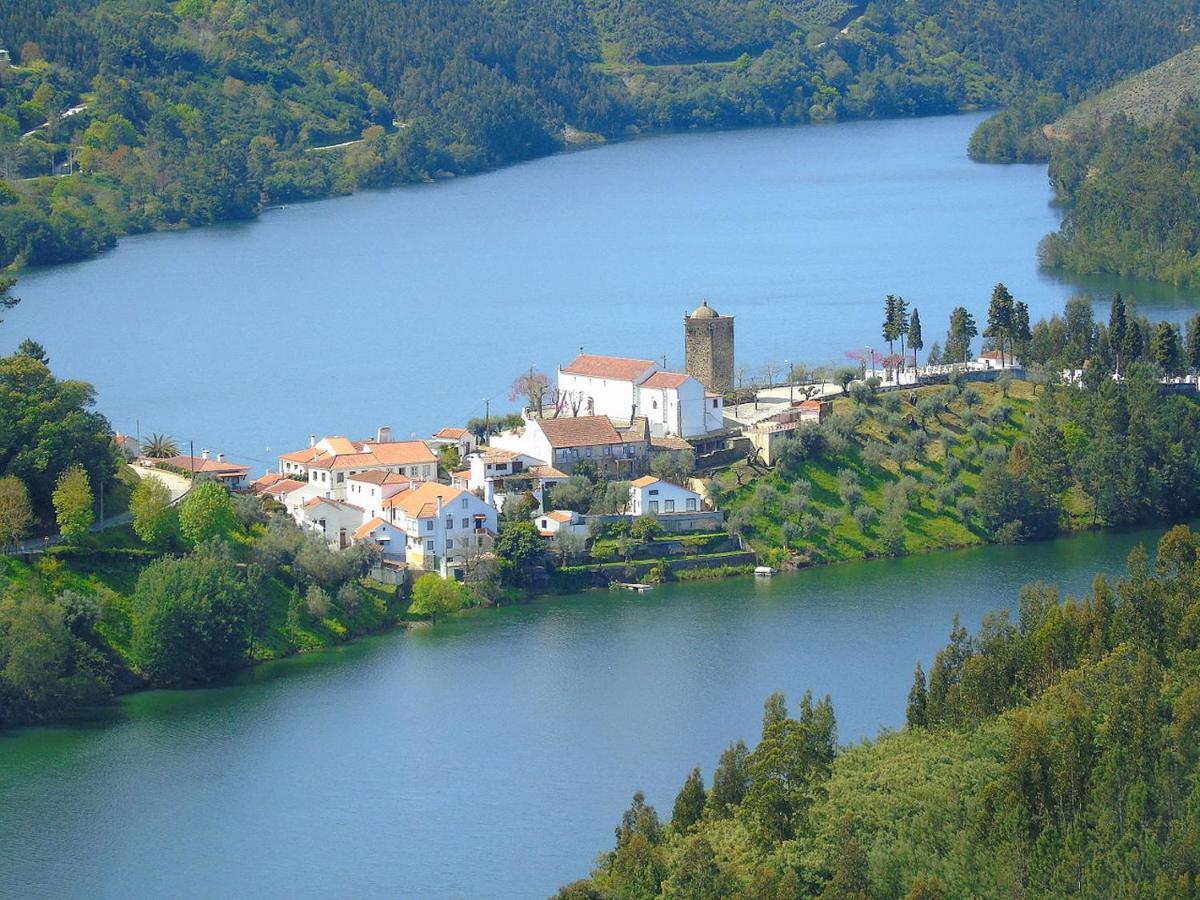 Art'Rio - Casa No Rio Em Dornes Villa Bagian luar foto